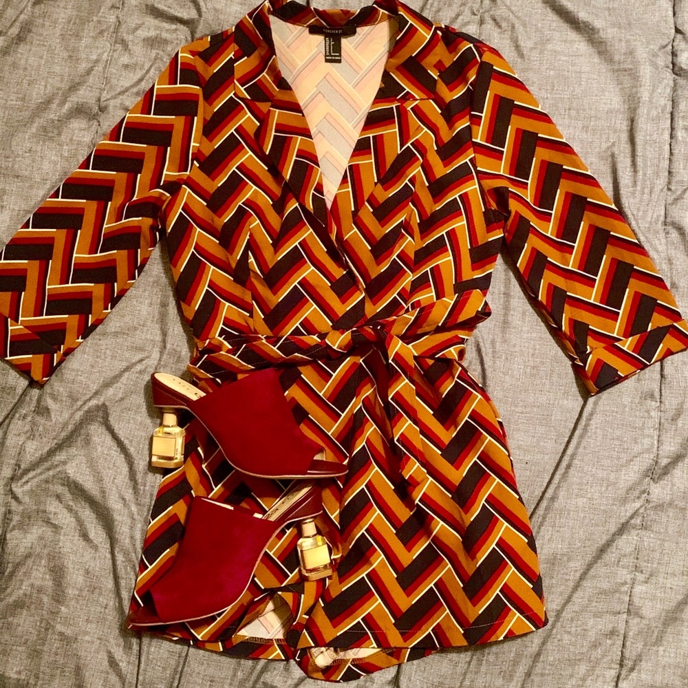 Abstract print romper - Picture 2 of 7